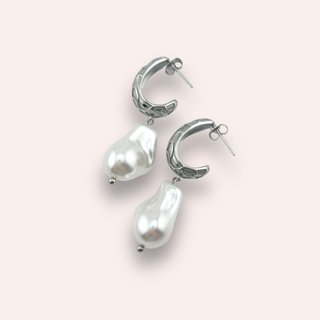 Suzi Silver Hoops