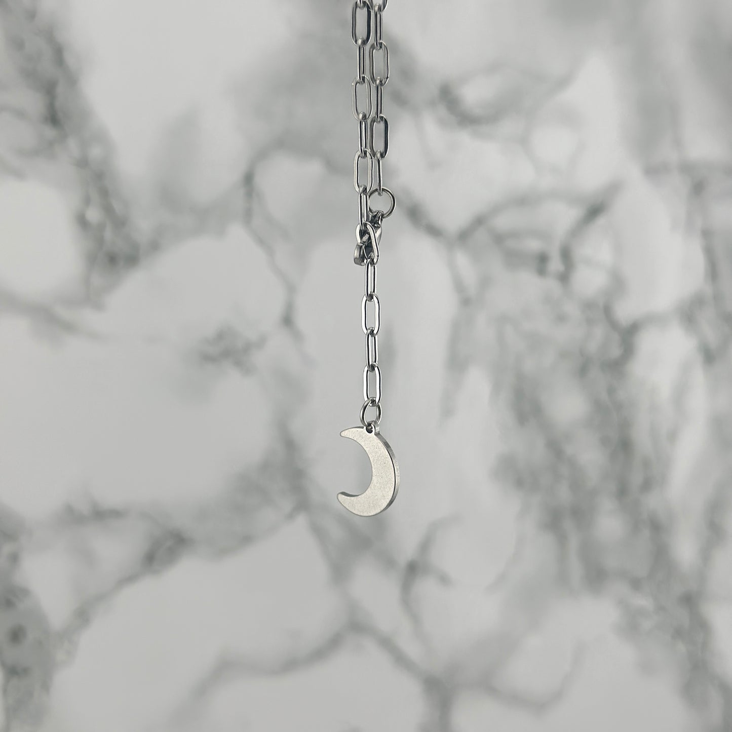 Silver shackle moon chain