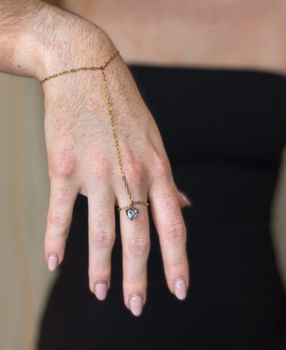Heartline Hand Chain - Gold – I Wear Dolls
