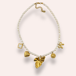 Collar de perlas Charm Sally