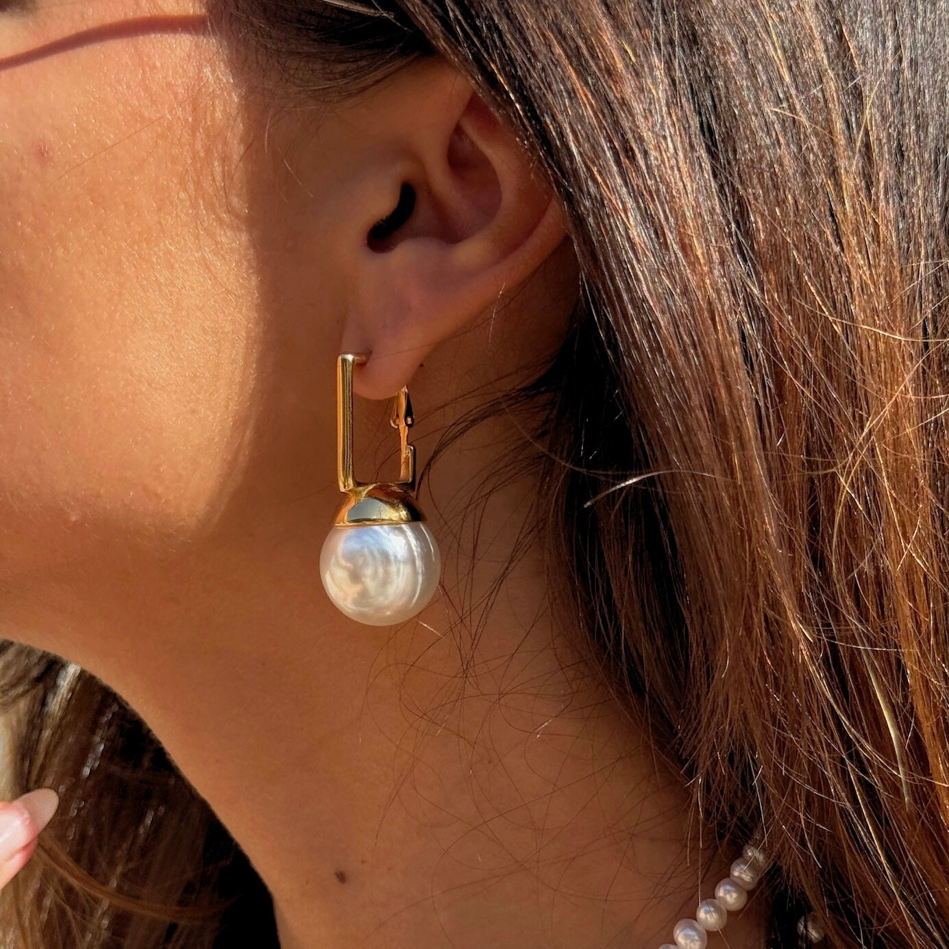 Juna Pearl earrings