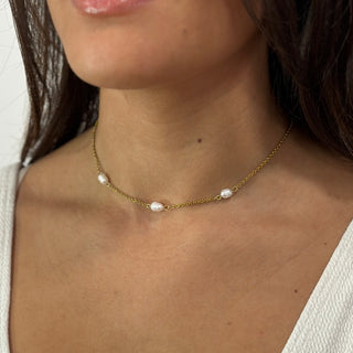 Goyi Pearl Necklace