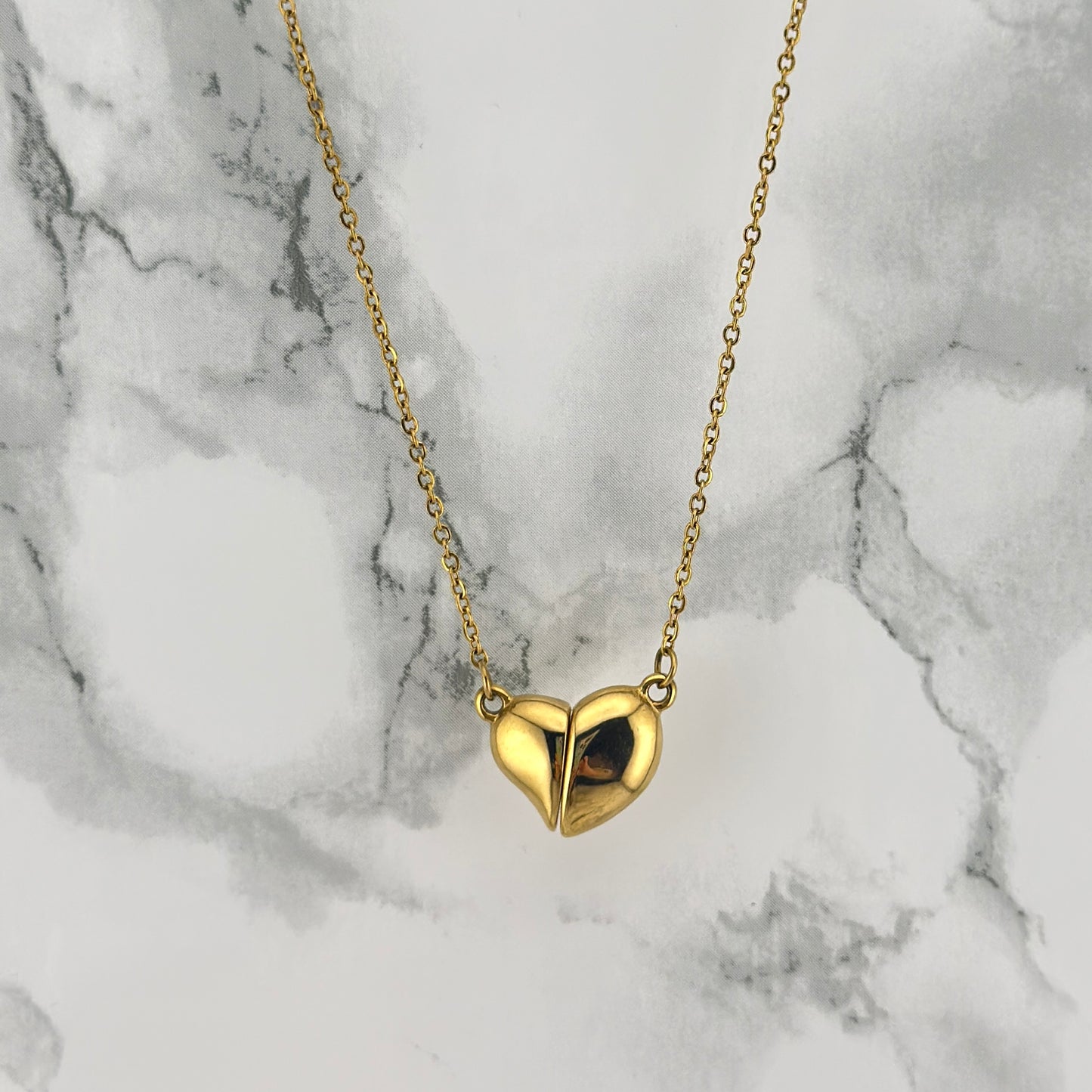 Magnet Heart Necklace