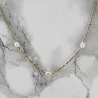 Goyi Pearl Necklace