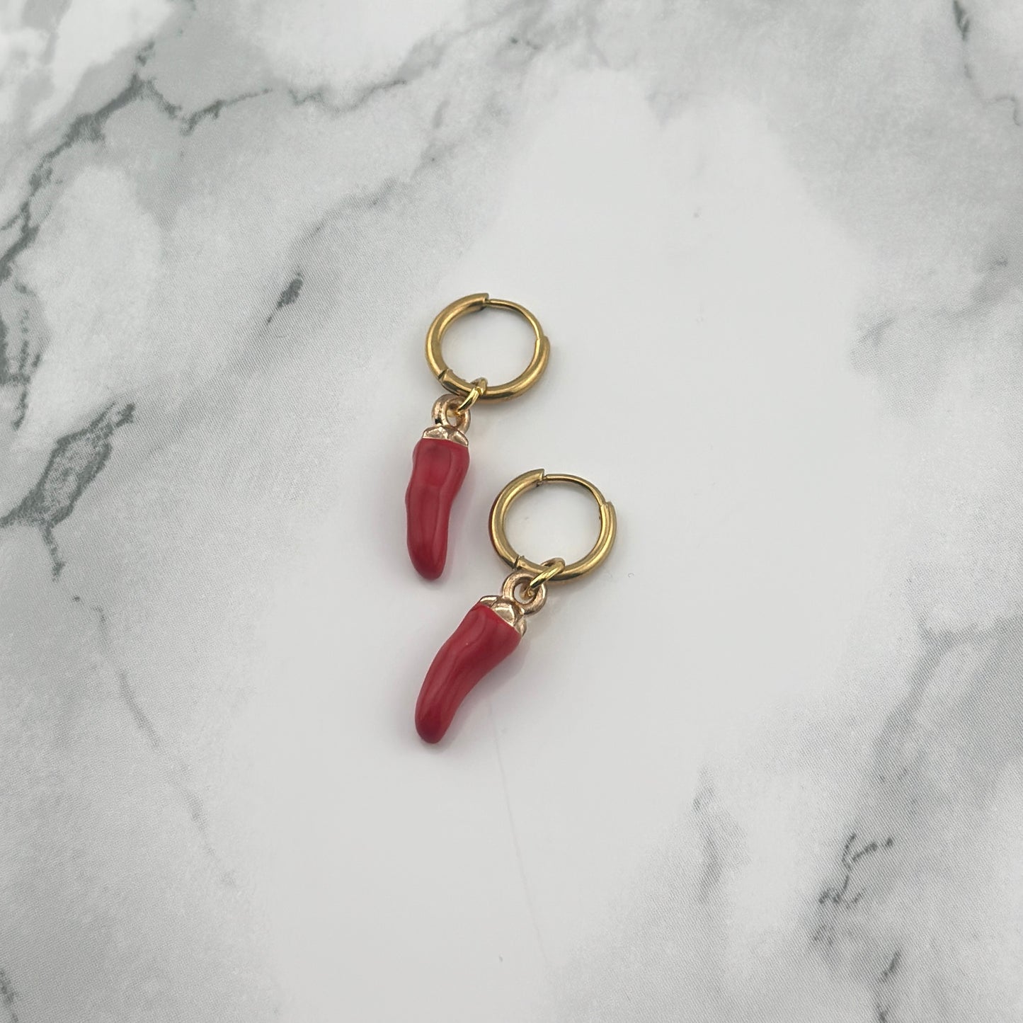 Tiny Red pepper hoops