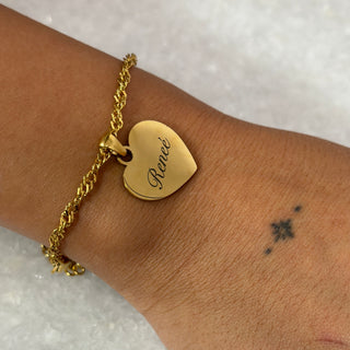 Engraved heart bracelet