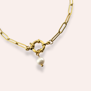 Link Pearl necklace