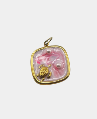 Charm de cerámica con flores azules