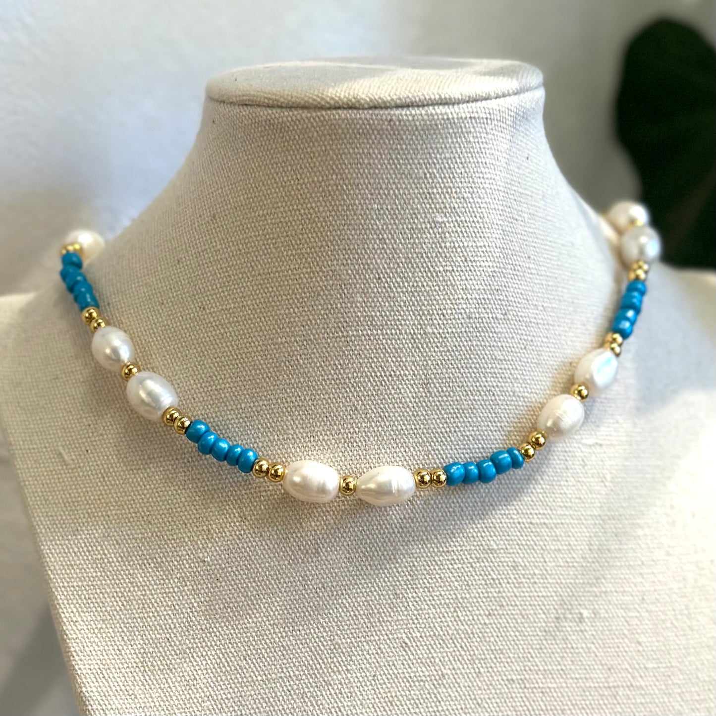 Blue Pearl necklace